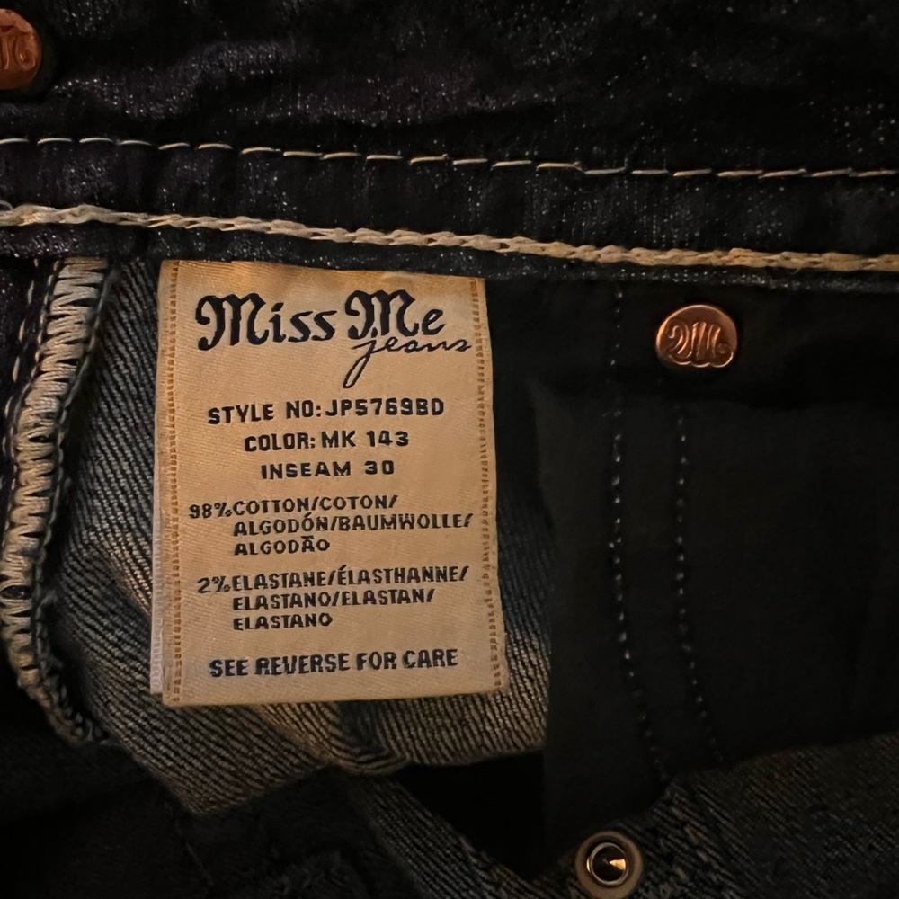 Miss Me Jeans - Picture 5 of 5